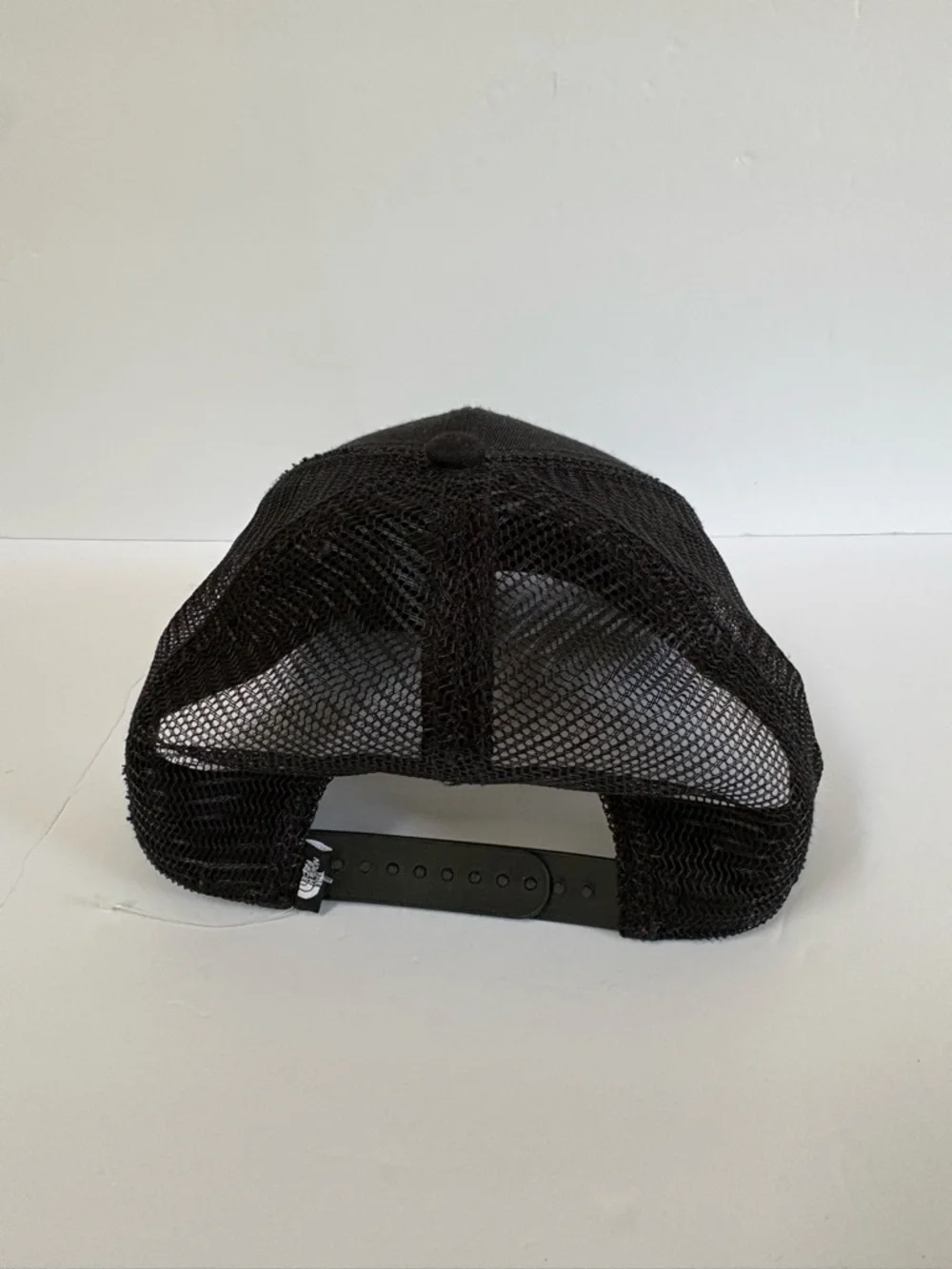 NWT The North Face Mudder Trucker Hat